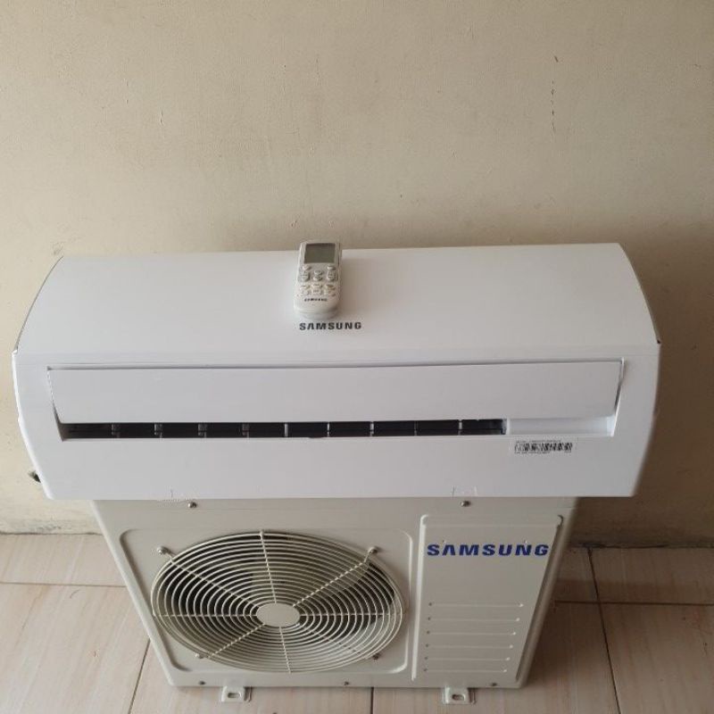 Second Ac Samsung 1/2 PK type AR05NRFLDWKNSE