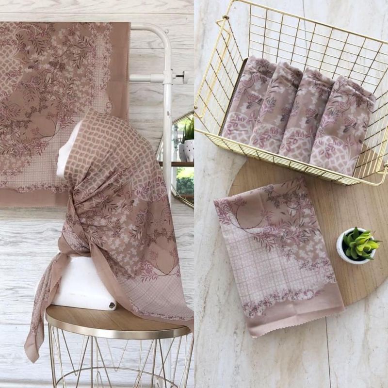 HIJAB SEGI EMPAT LASERCUT VOAL MOTIF POLKA LOVE