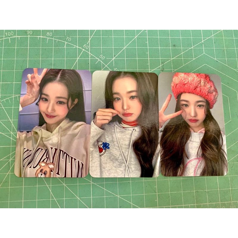 wonyoung wony kirsh pc photocard cupi teddy bunny beret