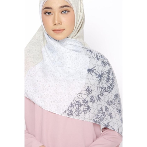 ZM x Geprek Bensu - Chana Creamy Hijab Kerudung Segi Empat