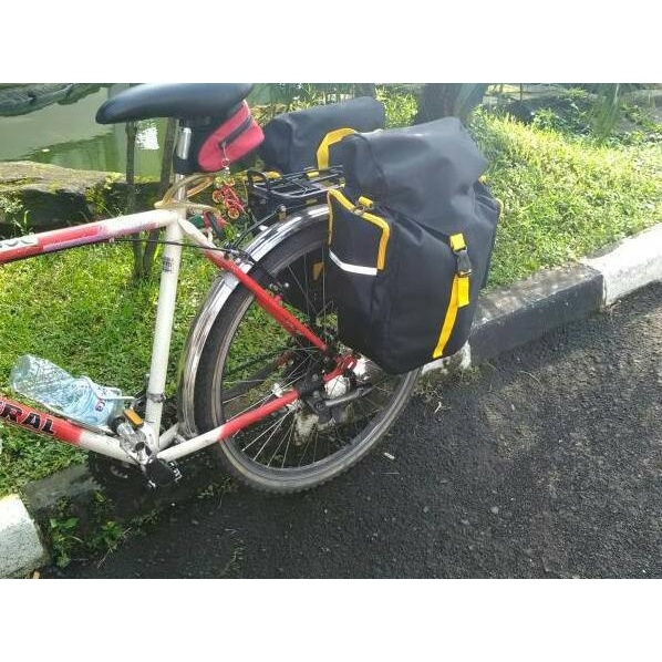 Tas Sepeda/Pannier Samping