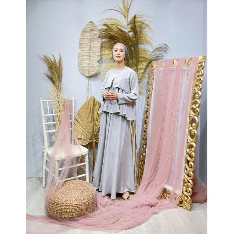 Yarashima dress salma