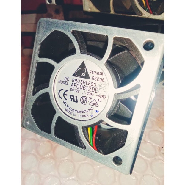 Kipas Fan Merk Delta Electronics hingsped DC 12V / 1.80A size 6cm ×4cm