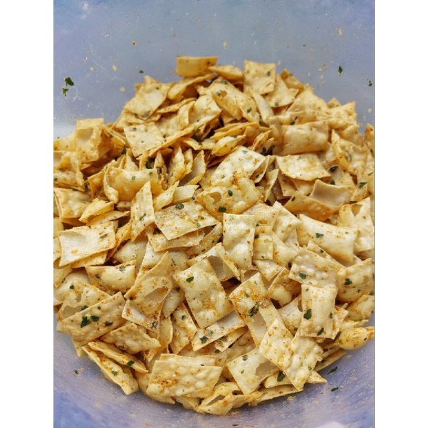 

Kulit Pangsit Pedas Daun Jeruk Cemelanku