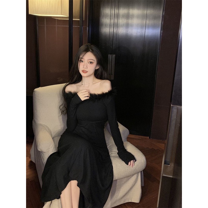 Suhao Pure Desire Style Slim One-Shoulder Dress 2022 Musim Gugur dan Musim Dingin Temperamen Tanpa Tali Lengan Panjang Panjang Celah Bulu Rok Panjang