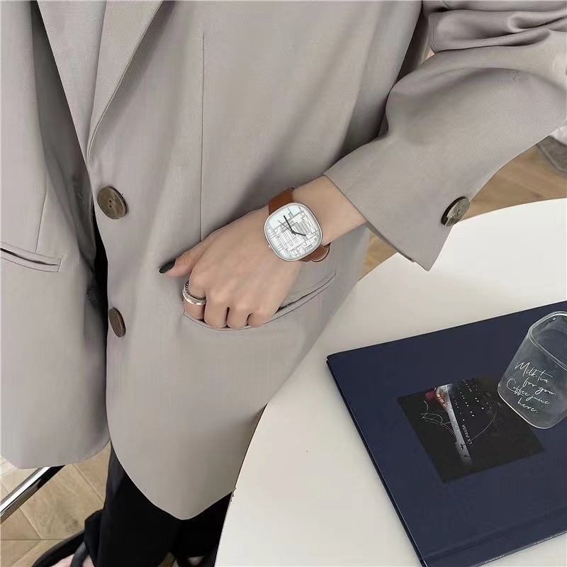 Jam Tangan Wanita Analog Quartz Strap Pu Art Creative Temperament Korean Fashion