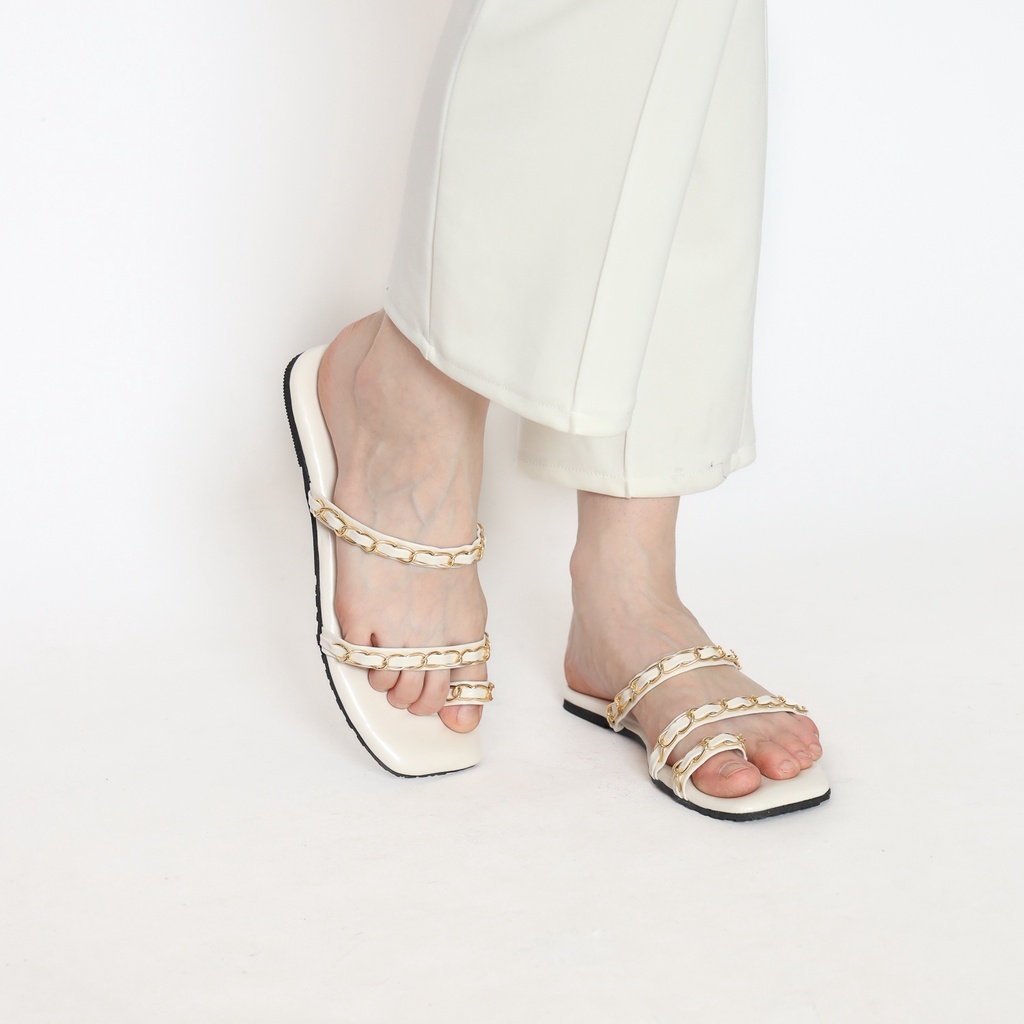 Sandal Korea Sriti Peonny White