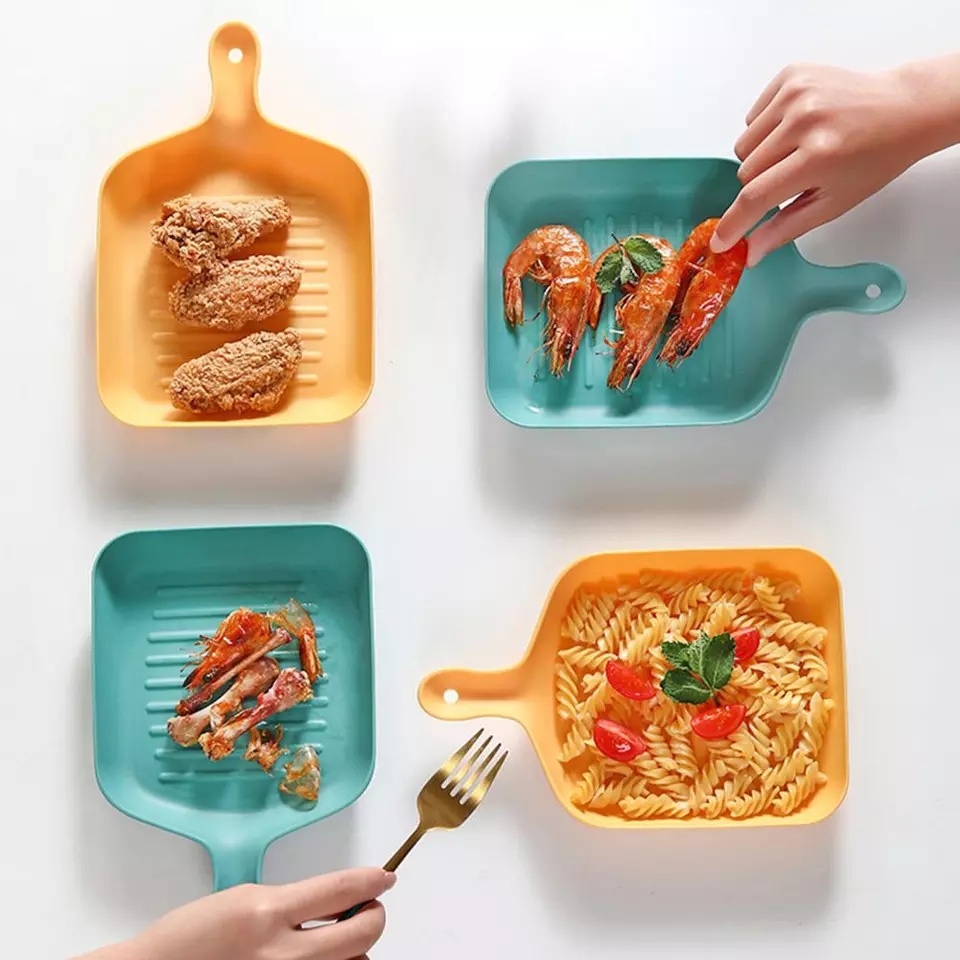 SKILLET MULTIPURPOSE PLATE / piring plastik bentuk pan untuk buah dan makanan snack kentang