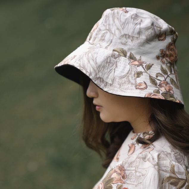 Tales and Wonders - Topi Bucket Hat The Milkmaid