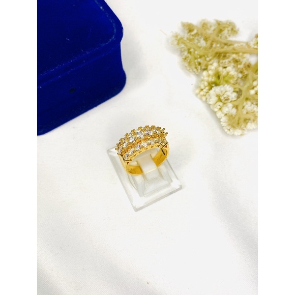 Cincin berlian replika