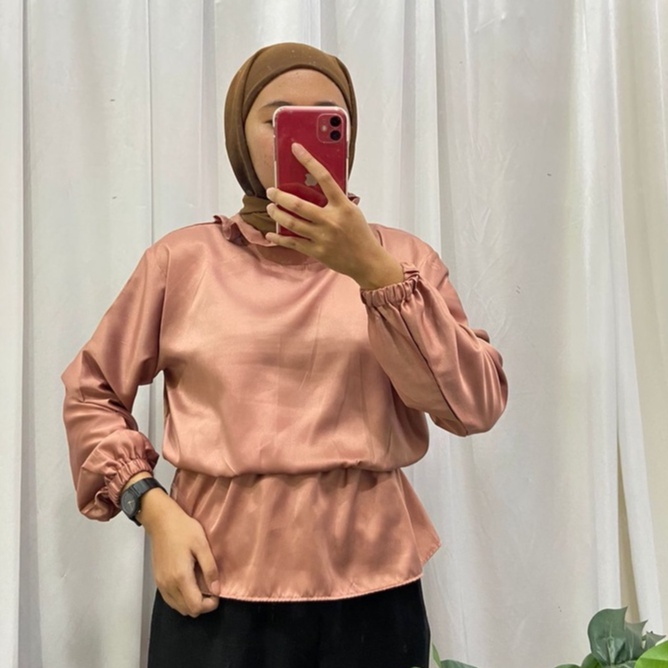 Nayla Blouse - Atasan Wanita Lengan Panjang Casual - Blouse Wanita Busui Friendly - Blouse Satin