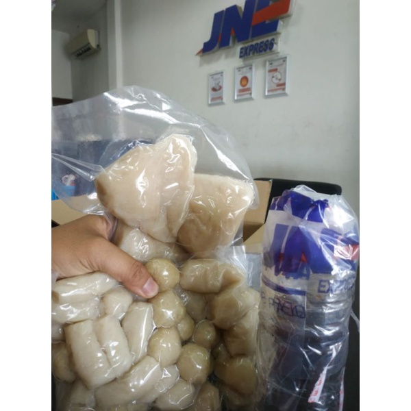 

PAKET 28 PEMPEK