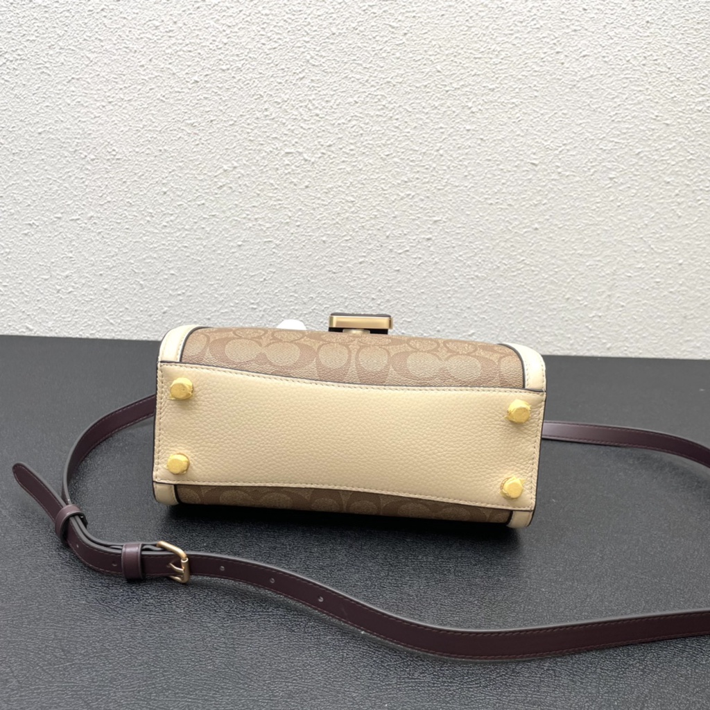 CC142 Grace Garryall coach women's shoulder bag messenger bag tote bag