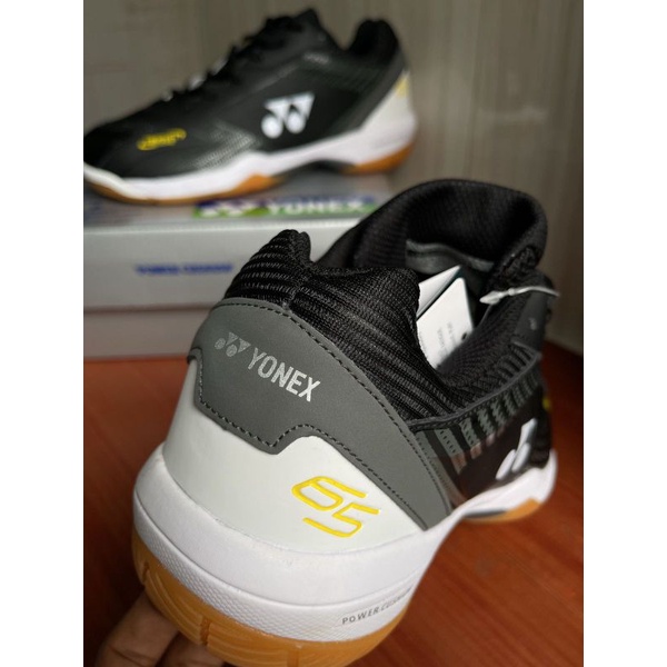 DYLUQ Sepatu Badminton Yonex SHB65Z3 Kevin Sanjaya Bulutangkis Indonesia