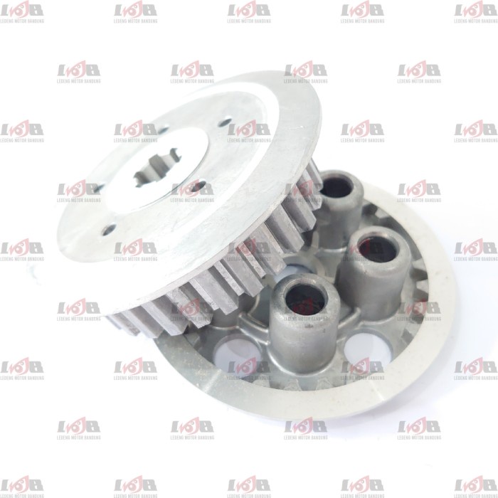 Rumah Kopling dan Lawan Kaki 4 Motor Suzuki Satria Fu 150 Tutup Clutch