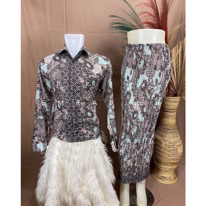 Batik couple / baju batik couple / batik set / batik lengan panjang / rok set