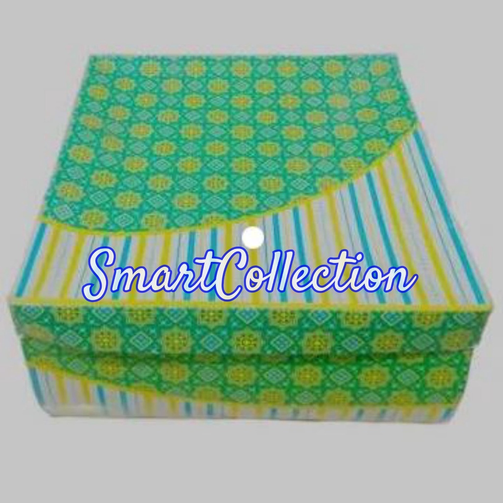 

PROMO!!! ( Kardus ) Dus Snack Motif Batik Uk. 15 x 15 x 7 ( ECER/PER PCS )
