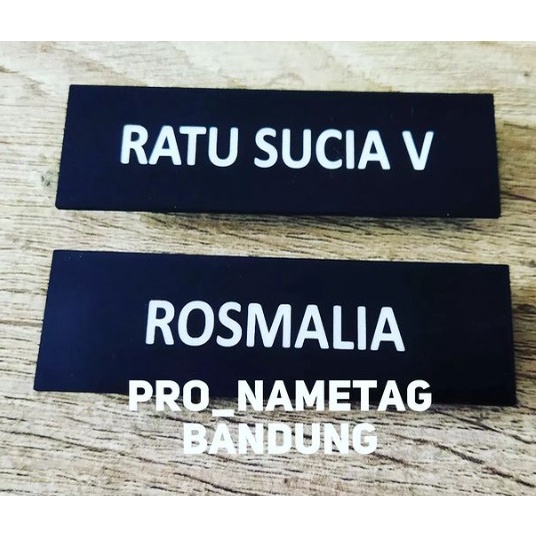 

Nametag Akrilik Grafir Doff Peniti