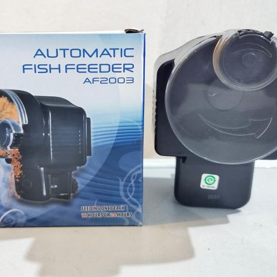 Auto Fish Feeder Mesin Pemberi Makan Ikan Otomatis