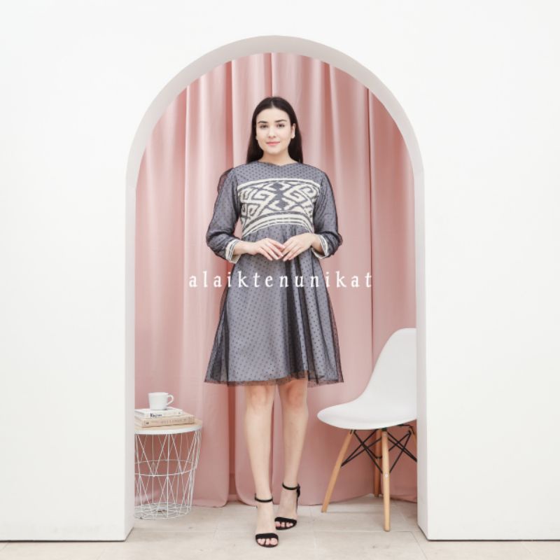 DRESS TENUN MANDALA 02- DRESS TENUN IKAT - DRES KONDANGAN - DRES PREWEDDING