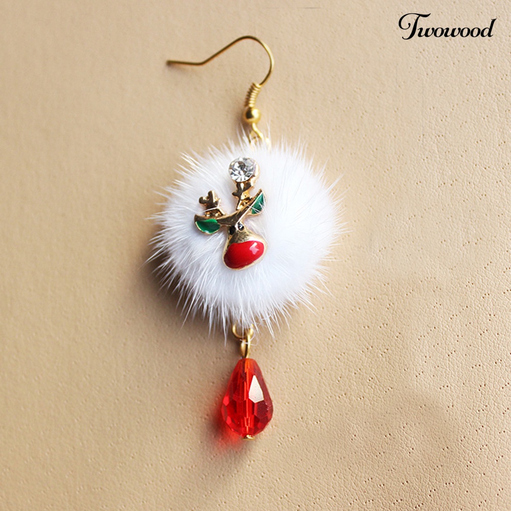 Anting Hook Desain Santa Claus Elk Pompom Aksen Berlian Imitasi Untuk Wanita