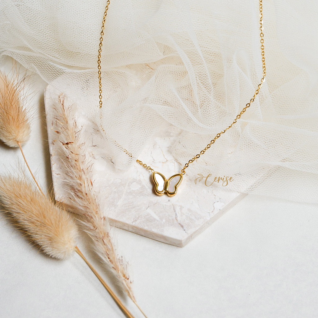 Fenella Necklace | Kalung titanium anti karat bentuk kupu-kupu korea cantik aksesoris wanita trendy stylish