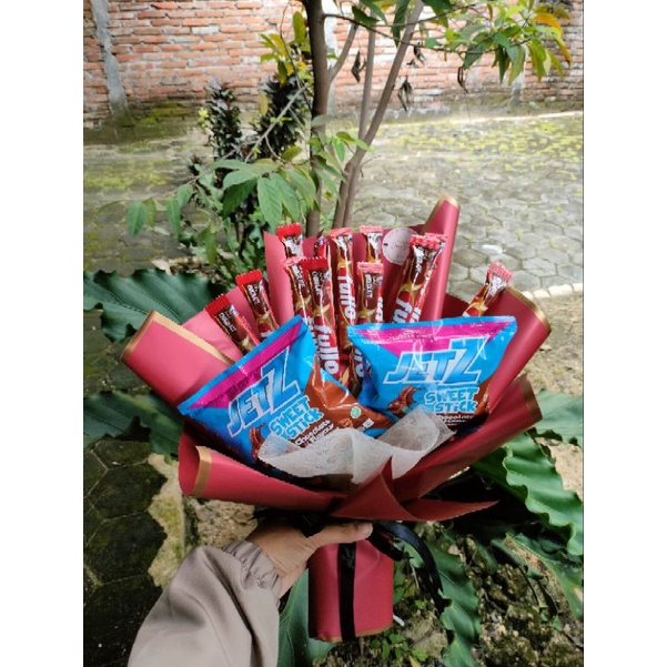 

Buket Jajan (Bouquet snacks)
