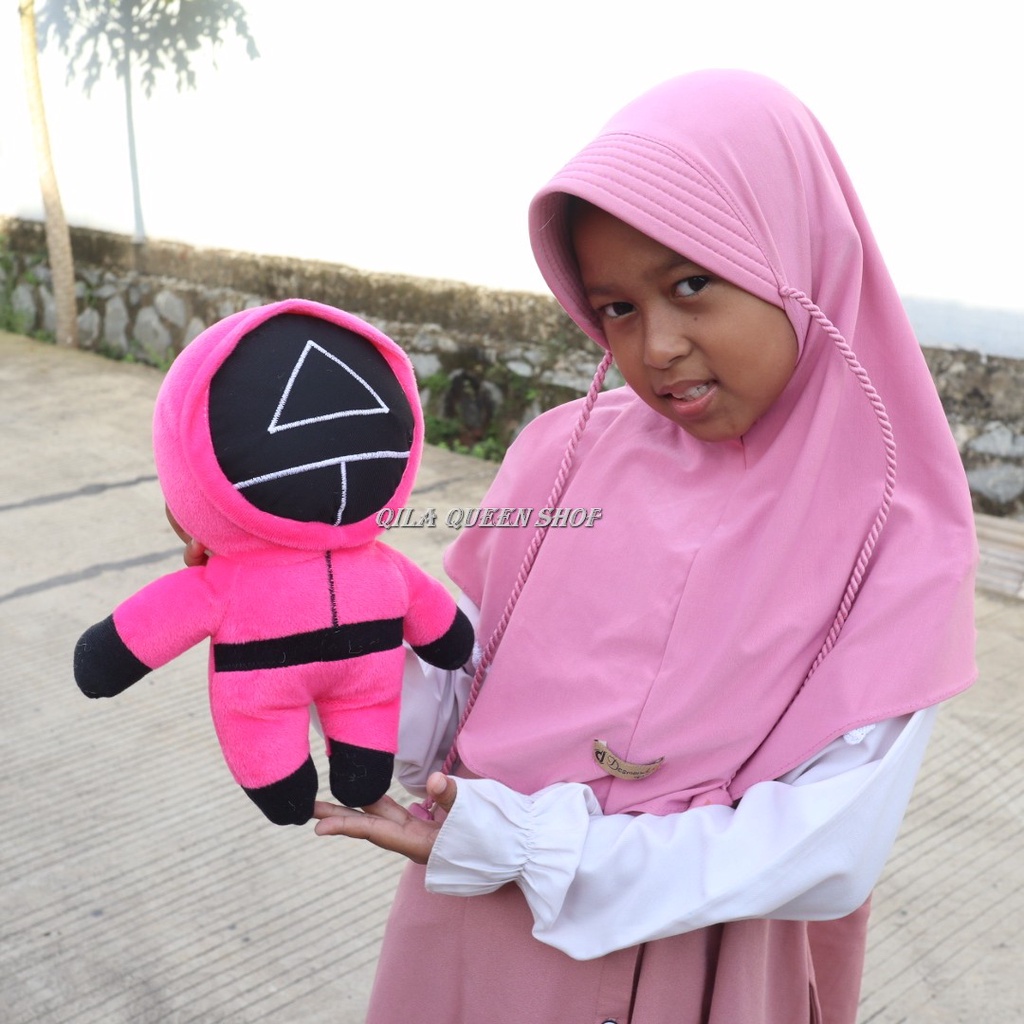 boneka SQUID GAME S 30Cm