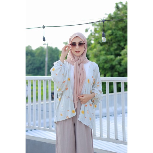 OUTER KIYOWO// OUTER RAYON PREMIUM//OUTER CROP OVERSIZE