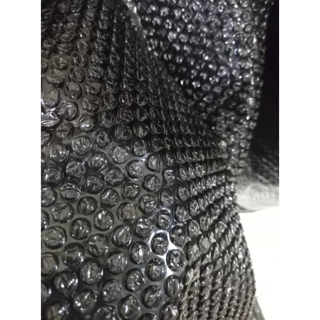 

Plastik bubble wrap hitam dan bening wellpack uk 125cm x 50m - Hitam