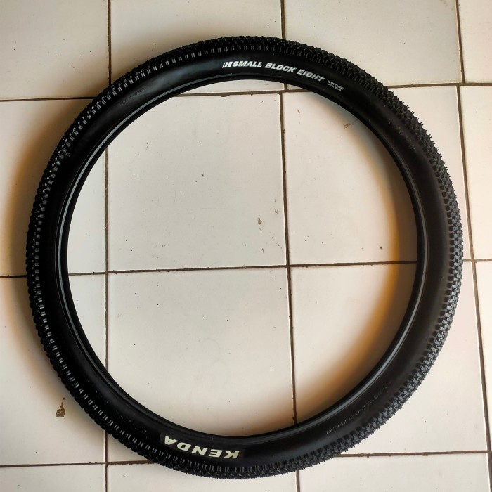 BAN LUAR KENDA SMALL BLOCK EIGHT 26 X 2.10