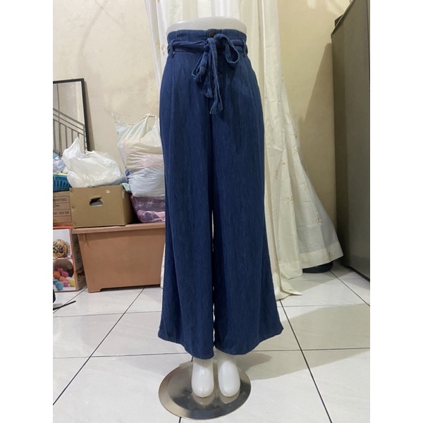 Celana Kulot GU Jeans