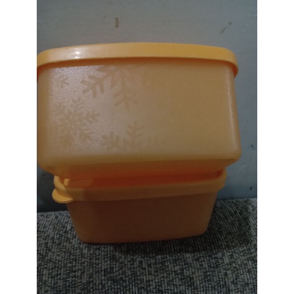 Freezer Tupperware sold out