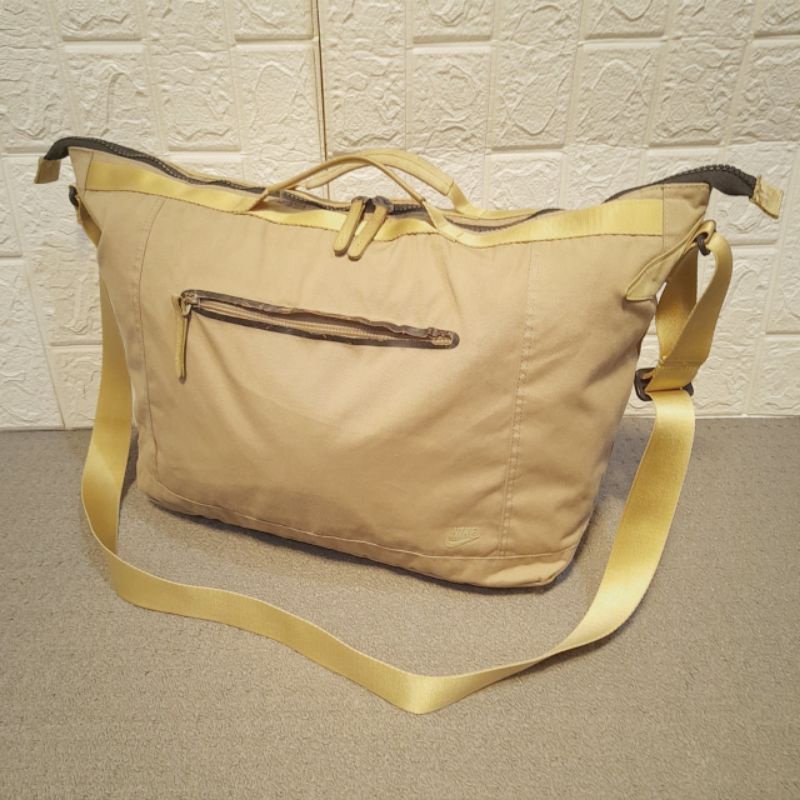 Tas Nike Laptop Messenger bag original preloved
