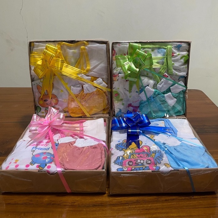 Parsel bayi baru lahir / hampers bayi / Parcel bayi baru lahir / kado bayi / Baby Gift Newborn / Hadiah bayi / Baju bayi / Perlengkapan bayi baru lahir 01