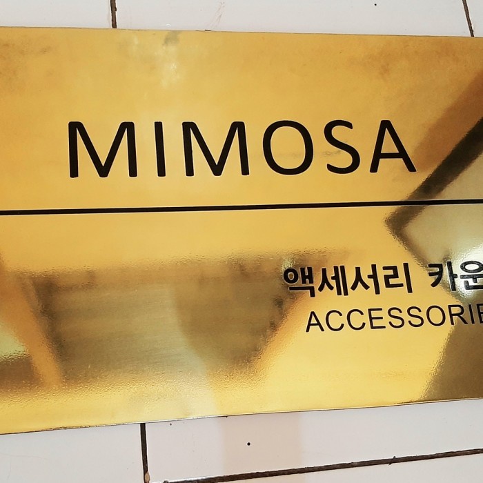 

Papan Papan Nama Plat Kuningan