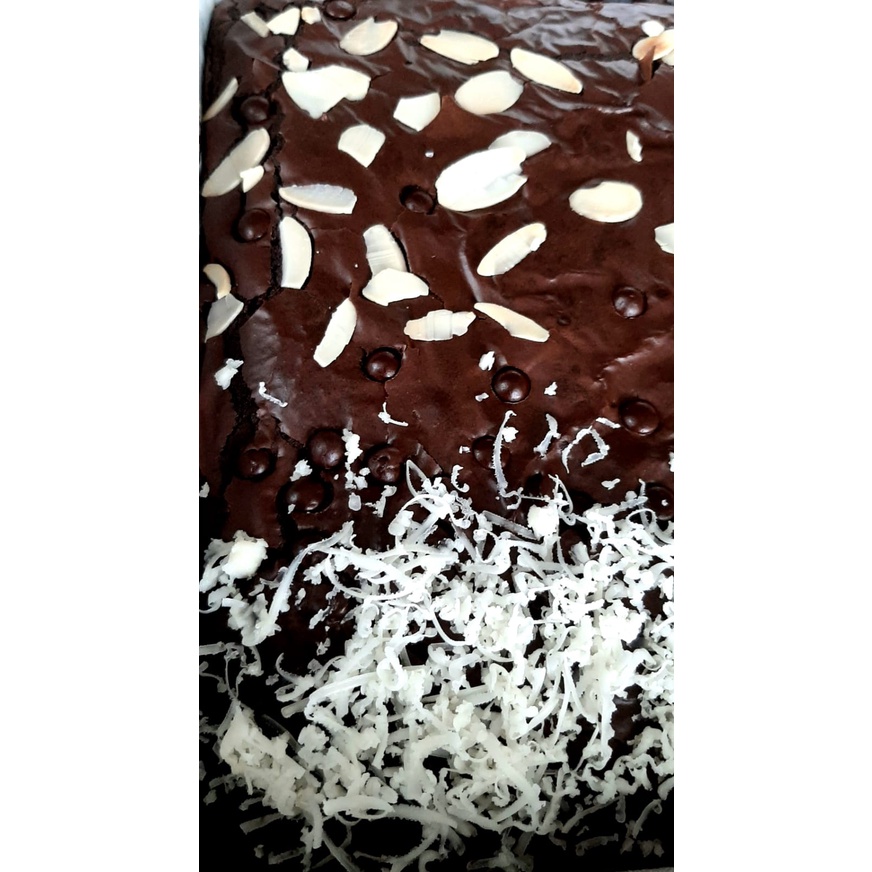 

Brownies coco Brownies Panggang / Cake / Brownis Keju Kacang Almond Panggang