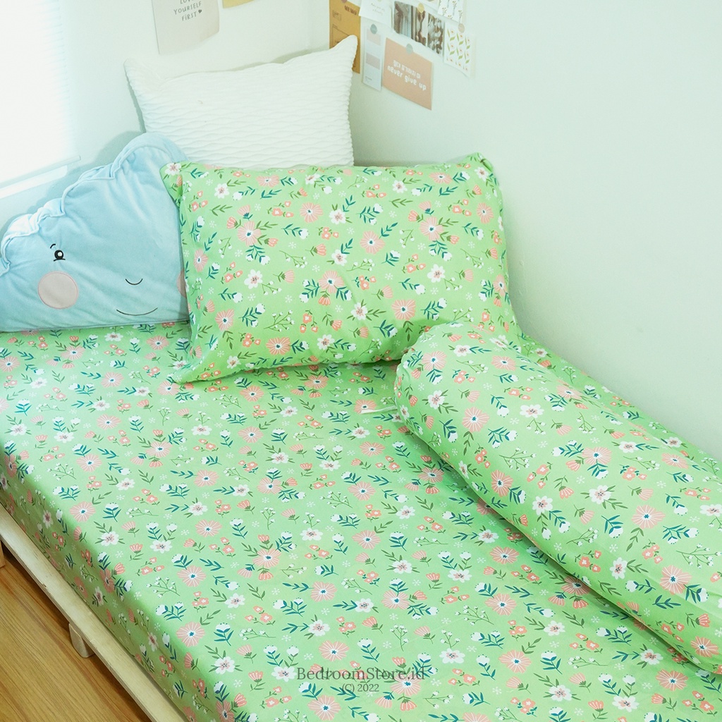 Sprei aesthetic motif Keiko Green sudah termasuk sarban dan sargul