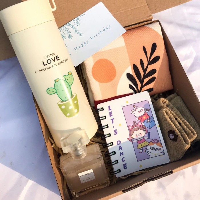 

(COD) GIFT BOX TOTE BAG / KADO CEWEK / KADO PACAR / KADO WISUDA / HAMPERS - Model C