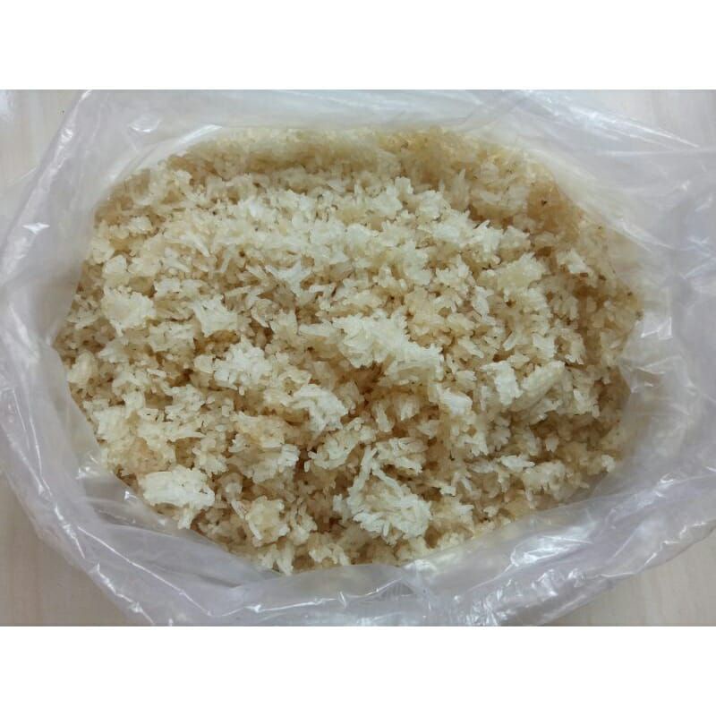 Nasi karak/nasi aking/nasi kering campuran pakan ternak/di goreng buat cemilan juga bisa