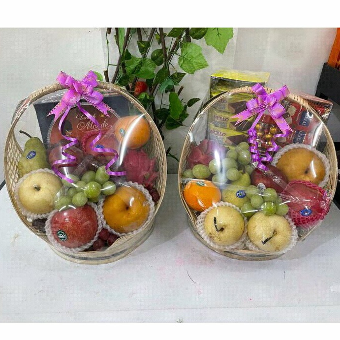 

Hampers buah dan Snack seserahan lamaran premium| gratis ongkir| sehari jadi