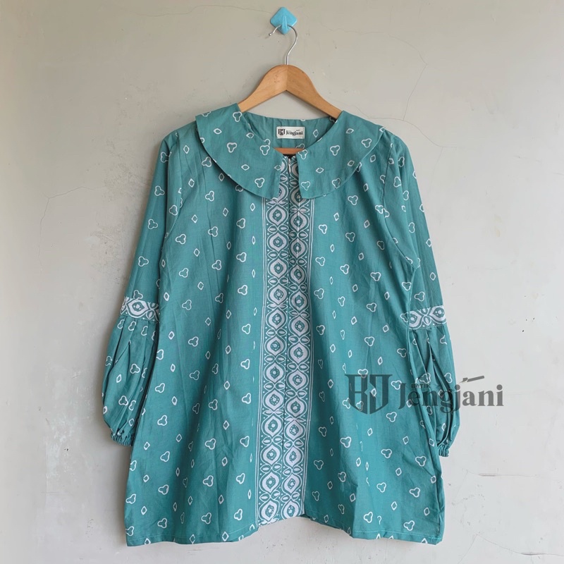 Blouse Batik Lengan Panjang Anjani | Blus kerja | Batik Kerja Wanita Warna Nude Coklat Susu Pastel