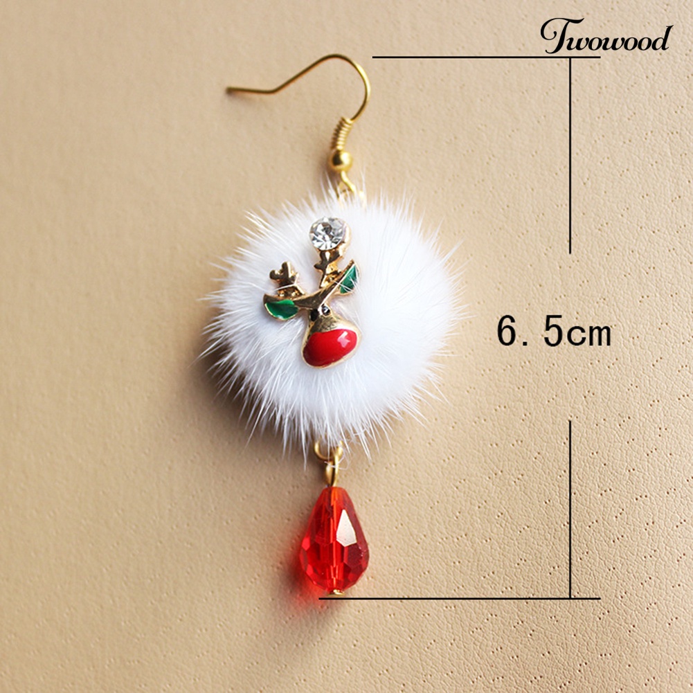 Anting Hook Desain Santa Claus Elk Pompom Aksen Berlian Imitasi Untuk Wanita