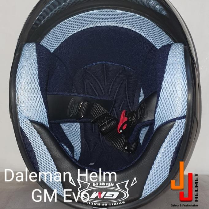 Helm GM Evo Polos 01