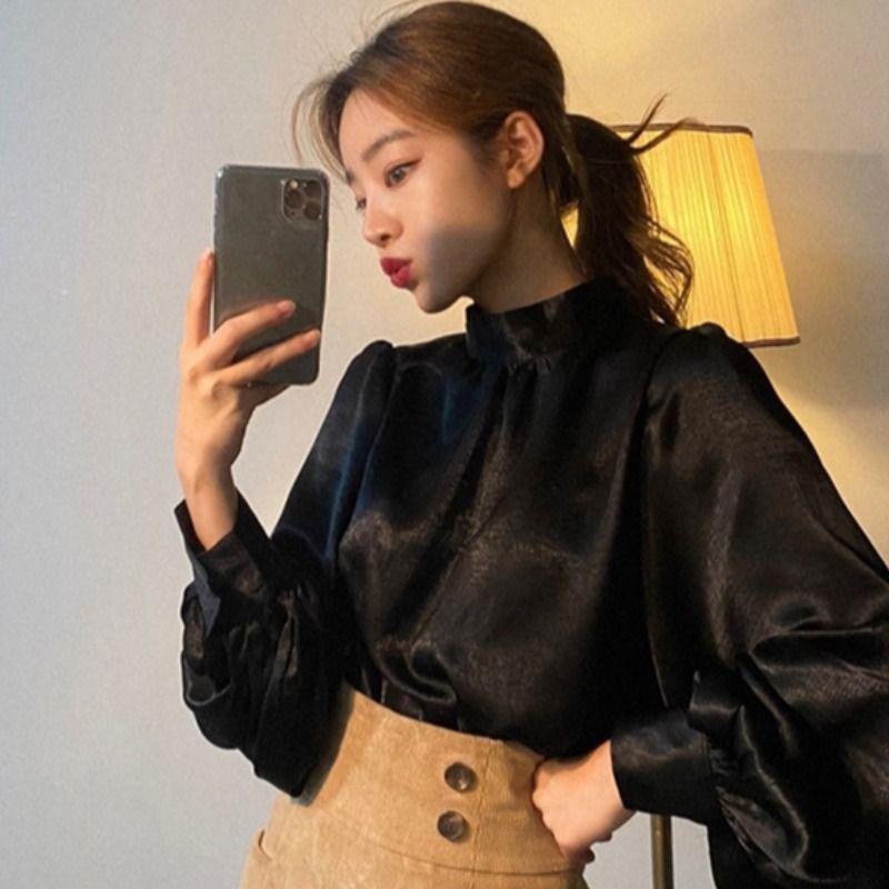 Korea Chic Awal Musim Gugur Fashion Perancis Kerah Berdiri Kepribadian Liar Lentera Lengan High-End Rasa Satin Kemeja Top Wanita