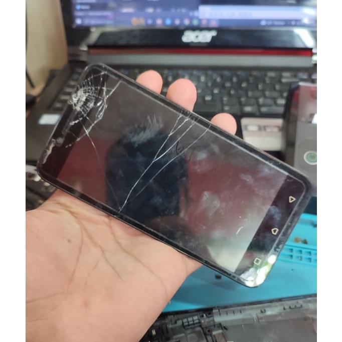 LENOVO VIBE C minus lcd.