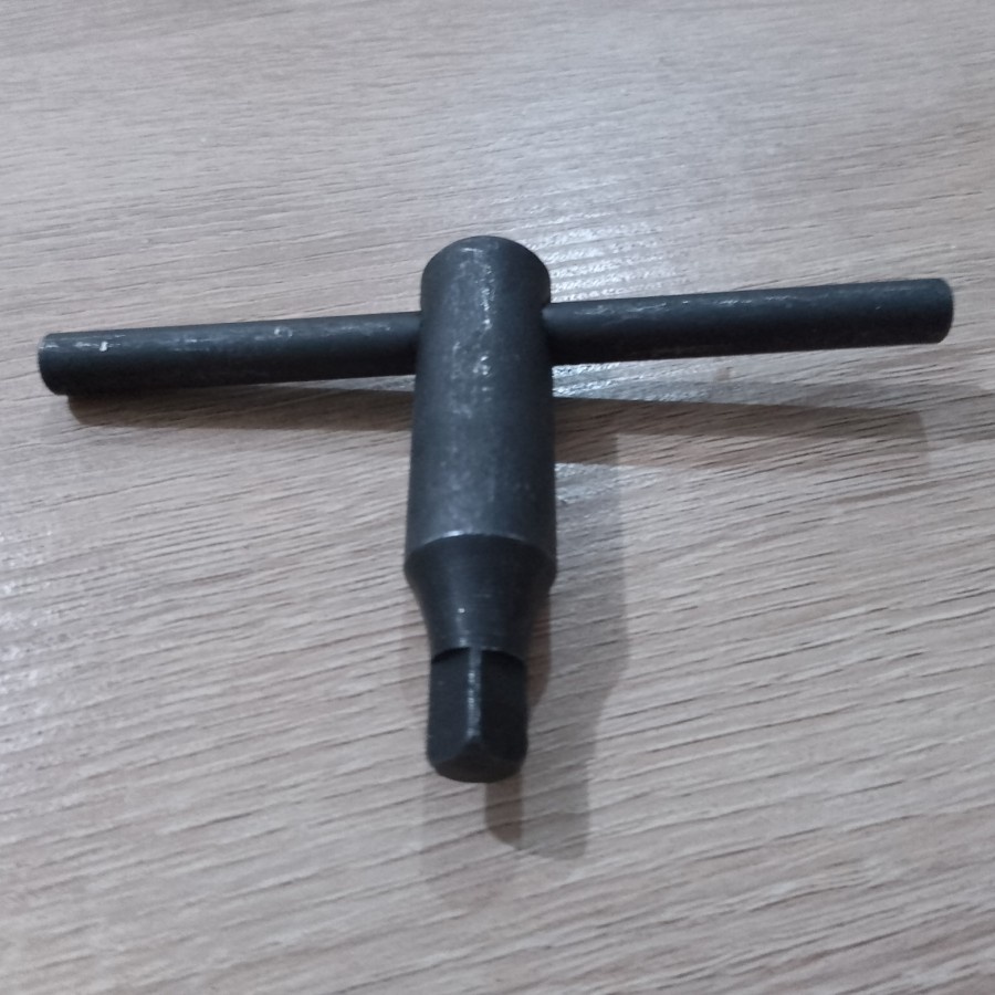Kunci Chuck Mesin Bubut Mini Lathe CJ0618
