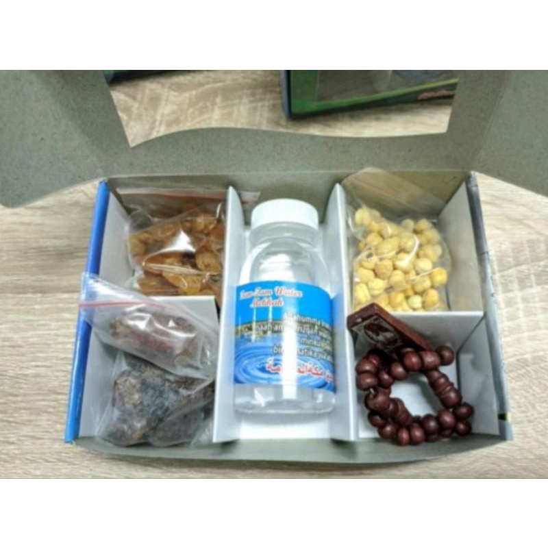 

Oleh oleh haji dan umroh paket lengkap plus tasbih kayu 33