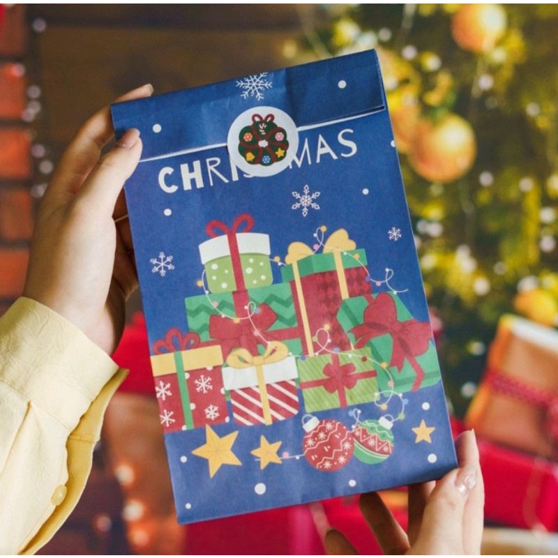 

Paper Bag Souvenir / Goodie Bag Christmas / Kertas Kado Natal+ Stiker