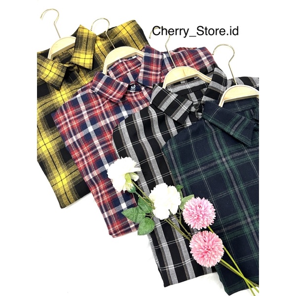 Cherry_ Kemeja kotak Uniql* flanel import / Oversize kotak / kemeja kotak tartan unisex bisa buat cewe/cowo/couple